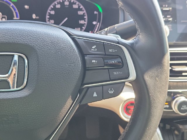 Used 2021 Honda Accord Touring image 8