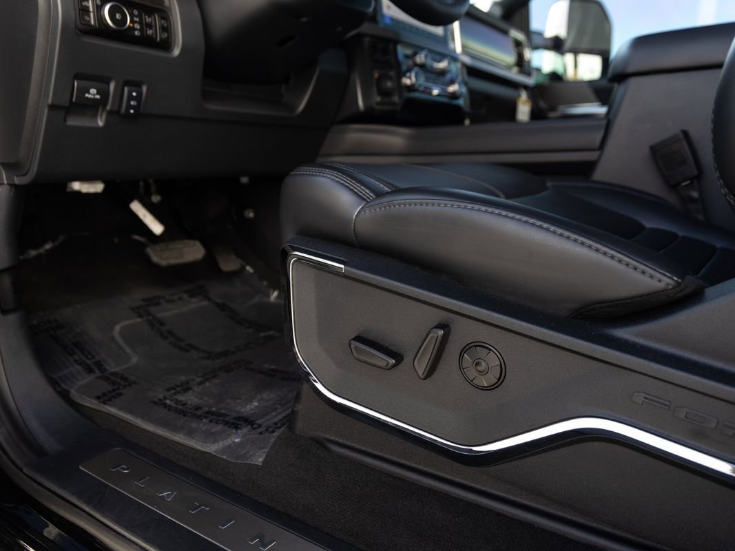 Used 2026 Ford F350 Platinum image 41
