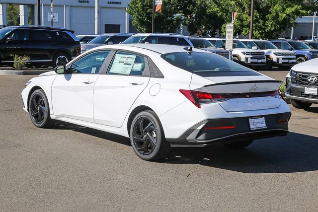 New 2026 Hyundai Elantra Sport FWD image 2