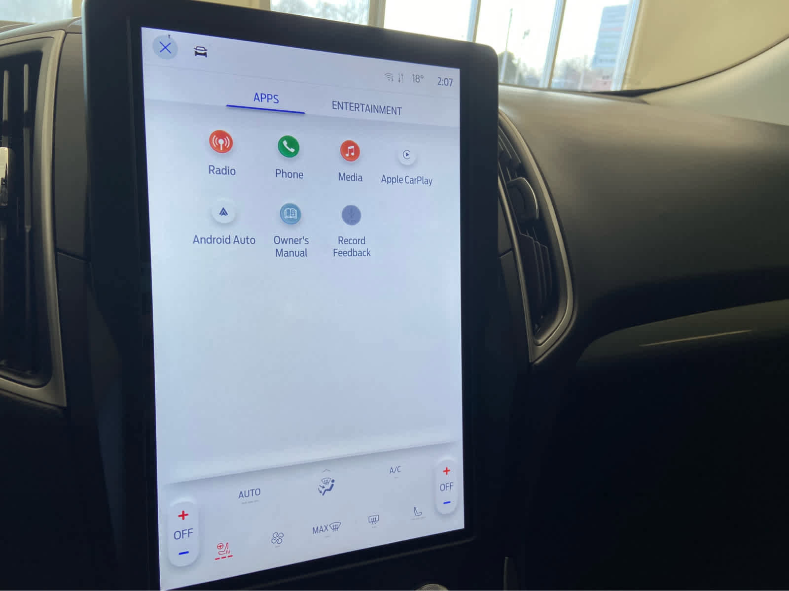 Used 2024 Ford Edge SEL w/ Convenience Package image 27