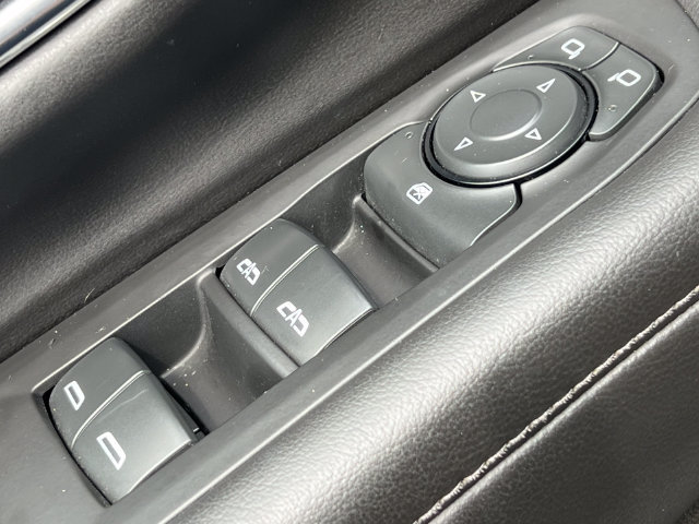 Used 2023 Chevrolet Suburban LT AWD/4WD image 18