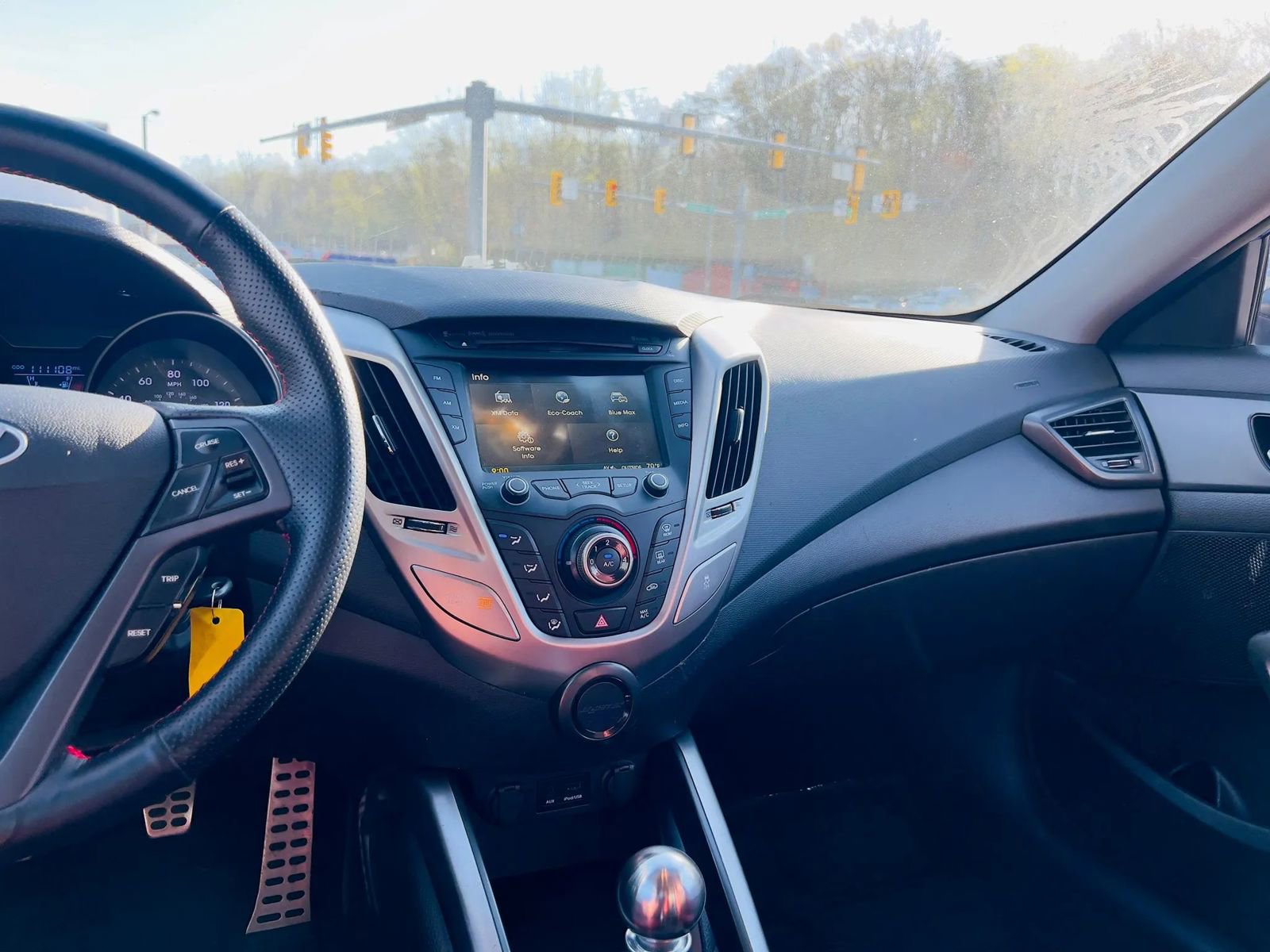 Used 2014 Hyundai Veloster Turbo R-Spec image 20