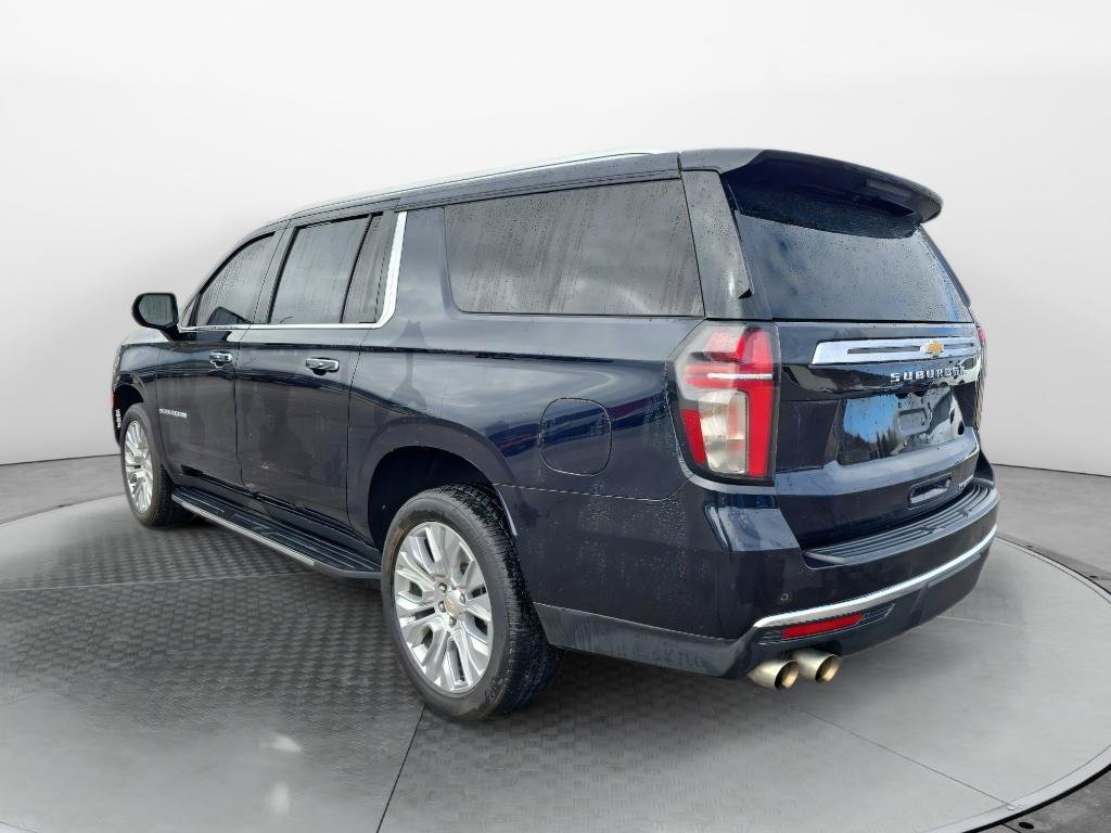 Certified 2024 Chevrolet Suburban Premier AWD/4WD image 2