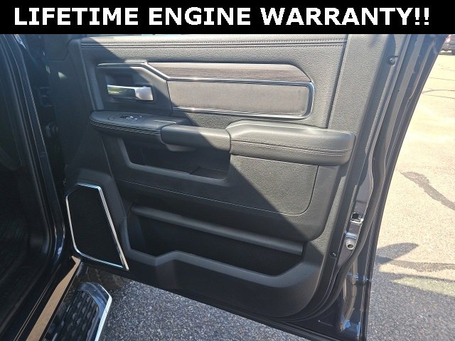 New 2026 RAM 2500 Laramie w/ Sport Appearance Package image 39
