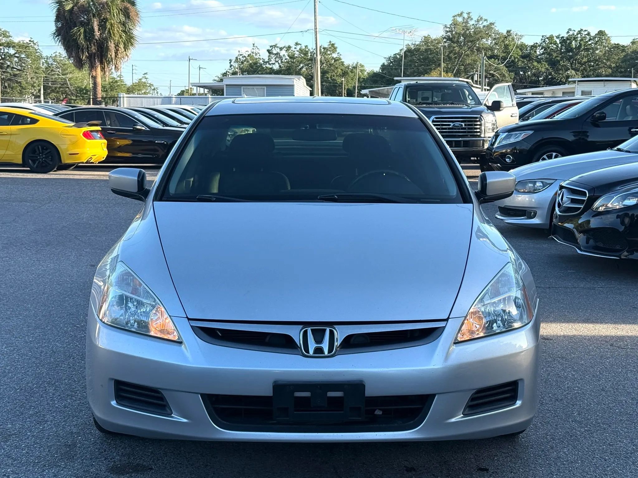 Used 2007 Honda Accord EX-L image 2