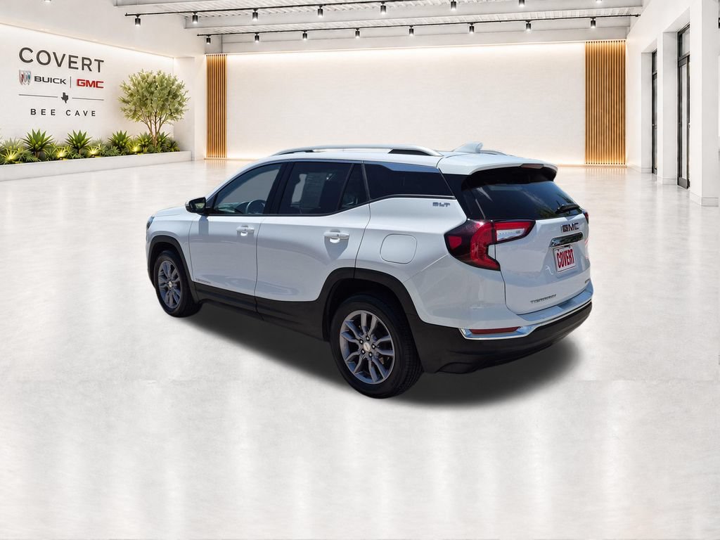 Used 2023 GMC Terrain SLT AWD/4WD image 8