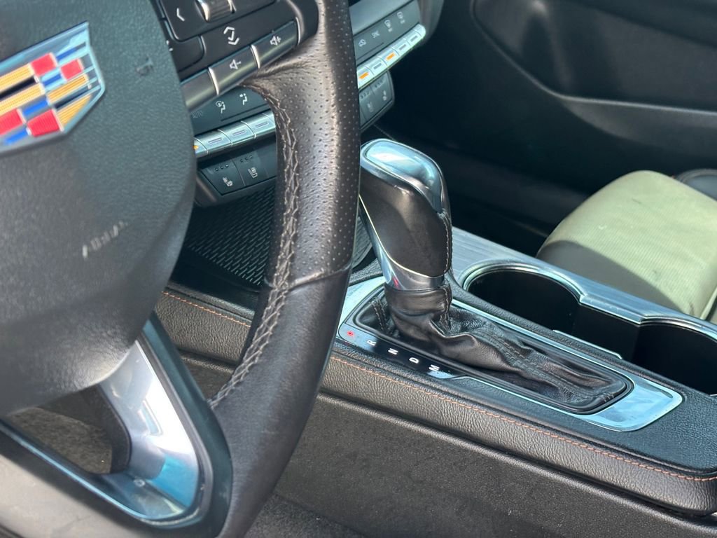 Used 2023 Cadillac CT4 Sport w/ Technology Package image 10
