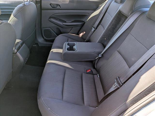 Used 2024 Nissan Altima 2.5 SV image 17