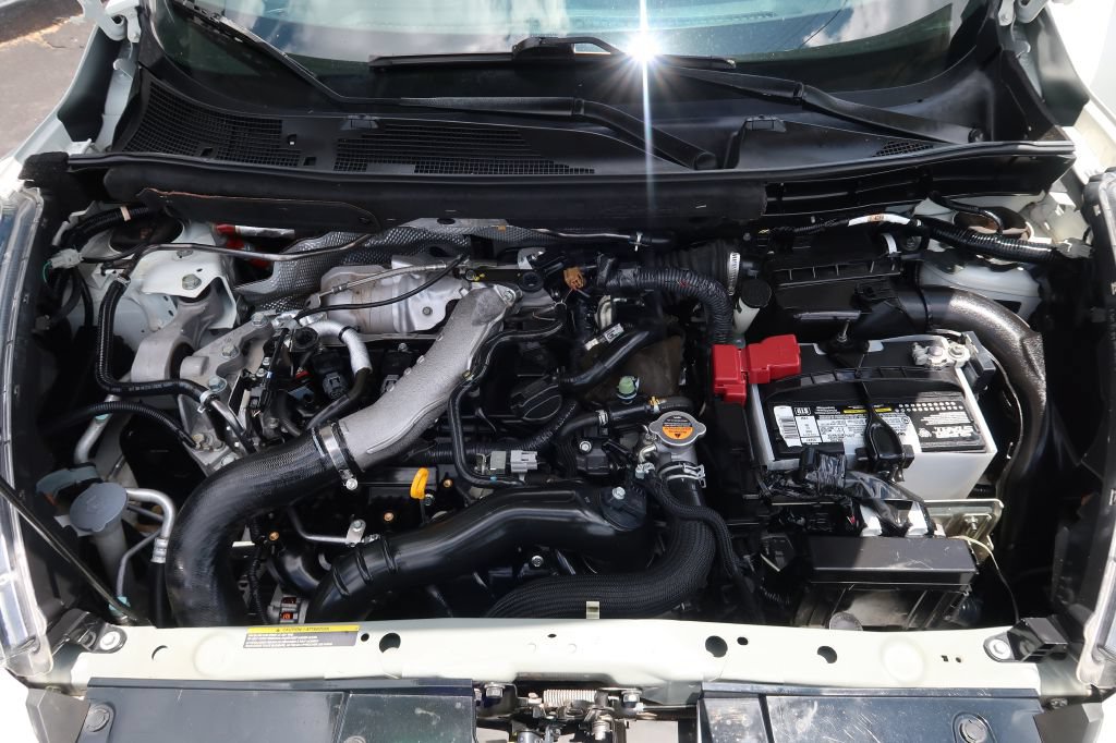 Used 2016 Nissan Juke SV FWD image 12