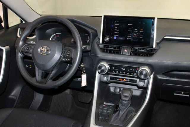 Used 2024 Toyota RAV4 LE image 16