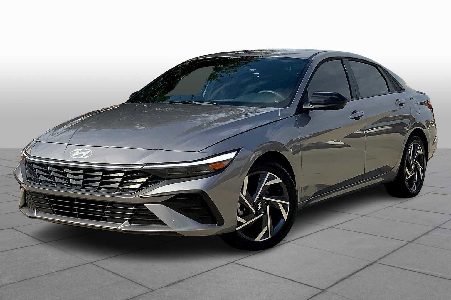 Certified 2025 Hyundai Elantra Sport