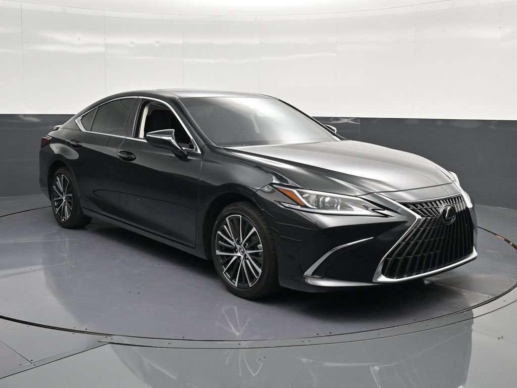 Used 2025 Lexus ES 300h w/ Premium Package FWD image 5
