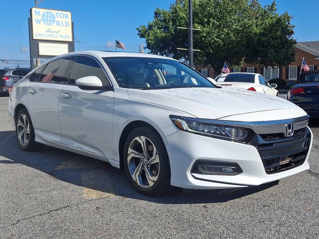 Used 2018 Honda Accord EX image 3