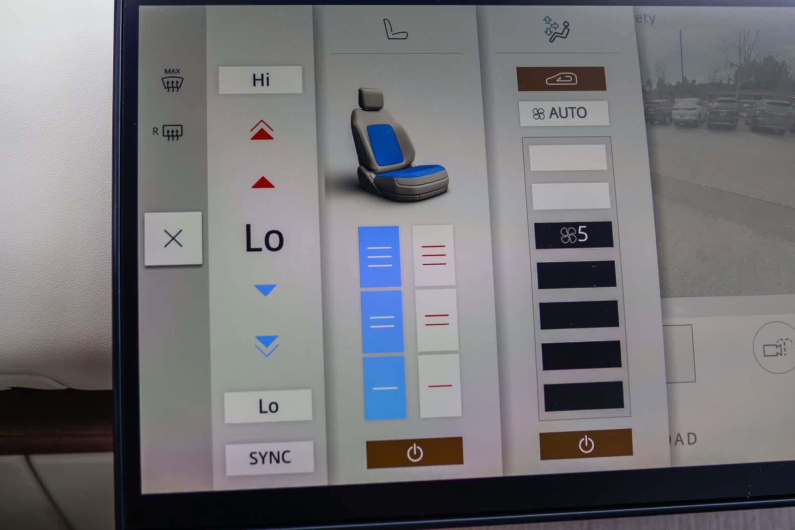 New 2026 Land Rover Range Rover SE image 27