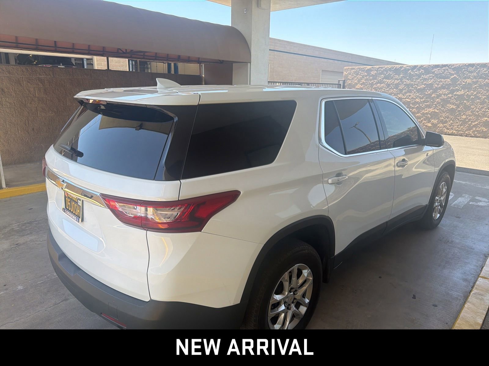 Used 2020 Chevrolet Traverse LS w/ LPO, Floor Liner Package FWD image 4
