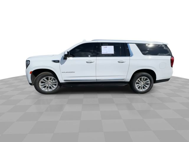 Certified 2023 GMC Yukon XL SLT w/ SLT Luxury Package AWD/4WD image 5