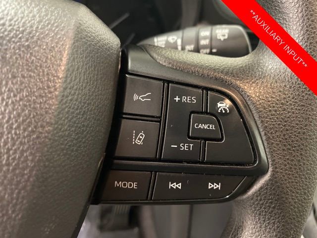 Certified 2025 Toyota Sienna LE w/ LE Plus Package image 19