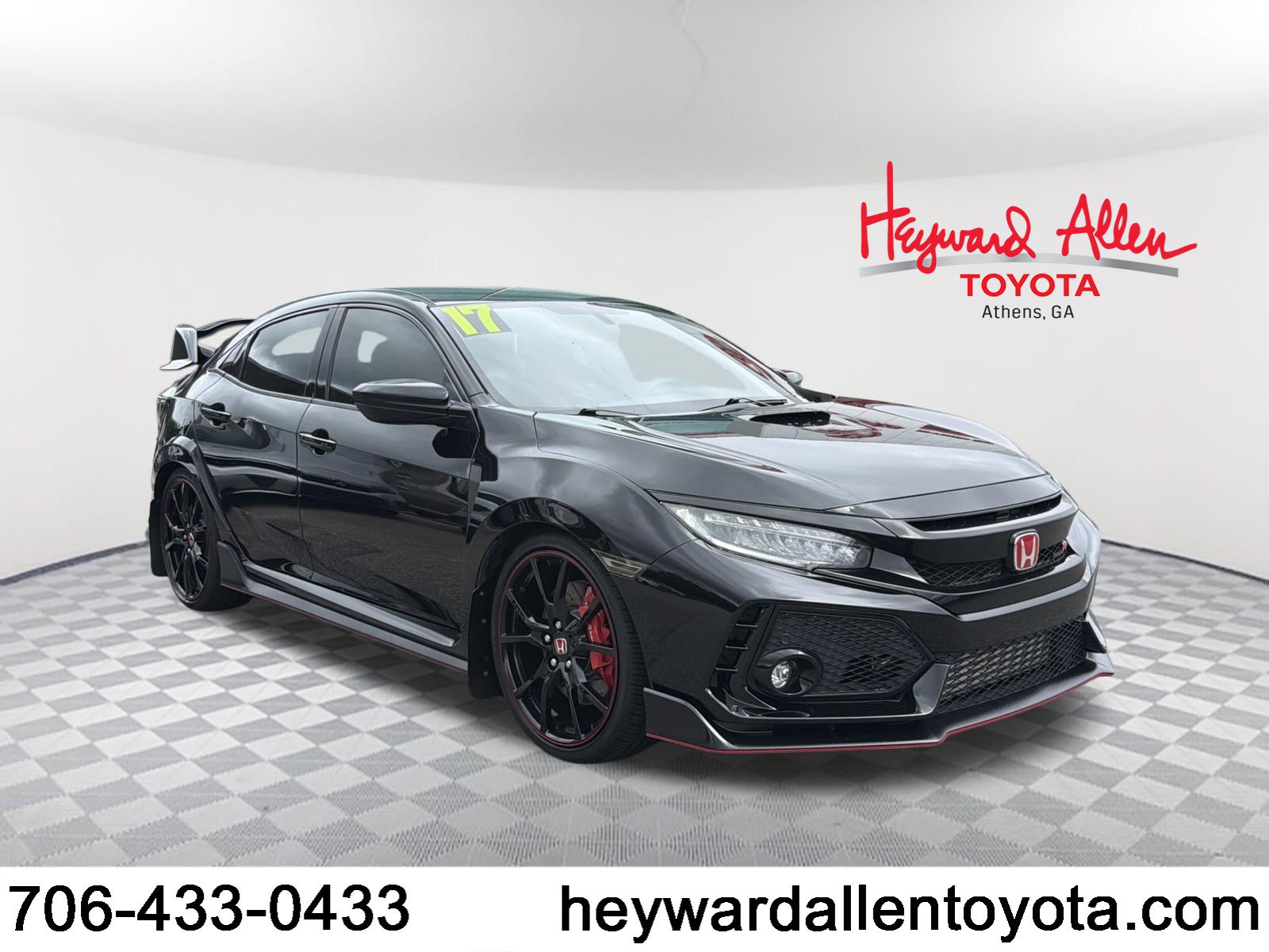 Used 2017 Honda Civic Type R image 1