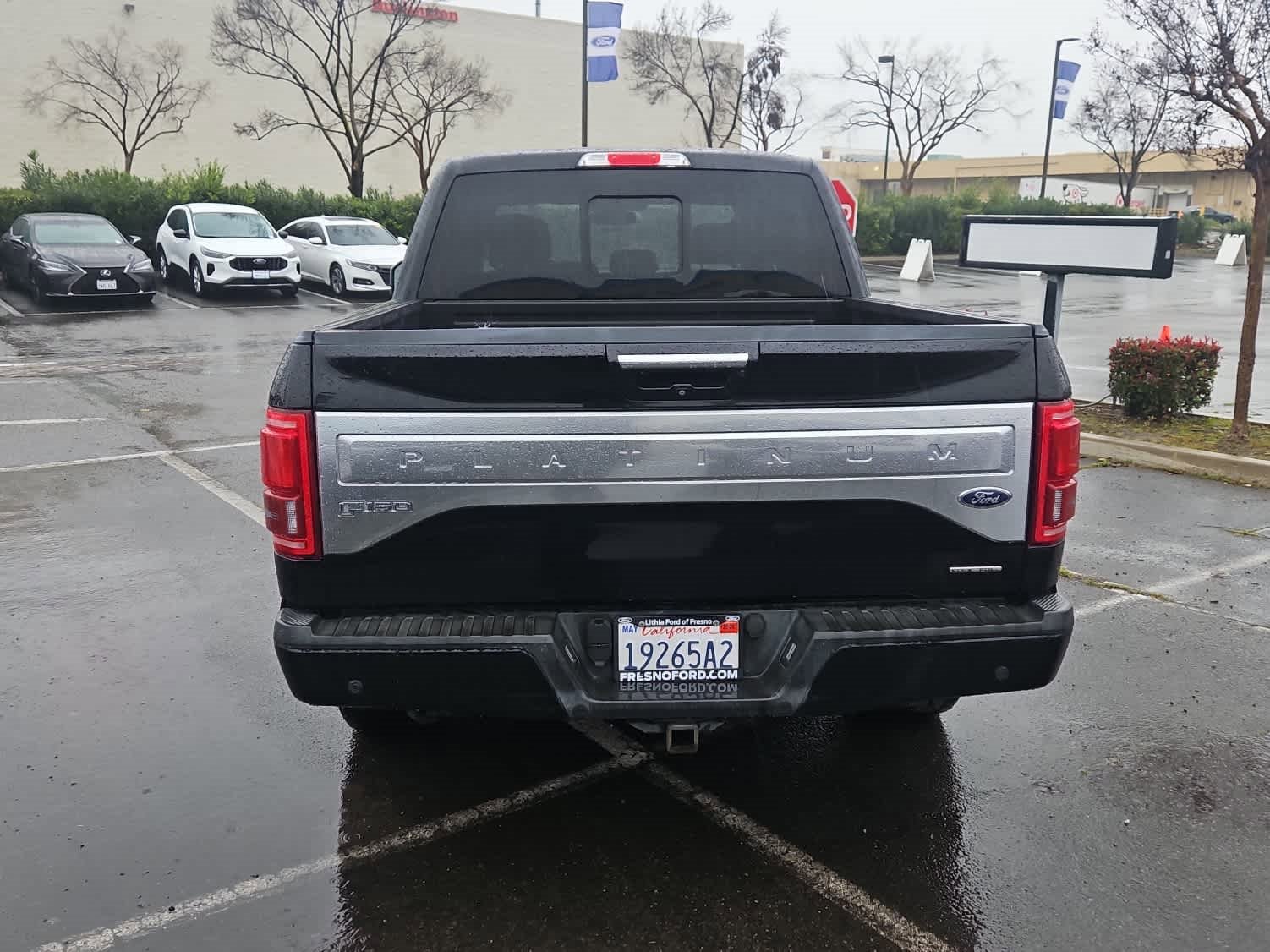 Used 2016 Ford F150 Platinum w/ Equipment Group 701A Luxury image 7