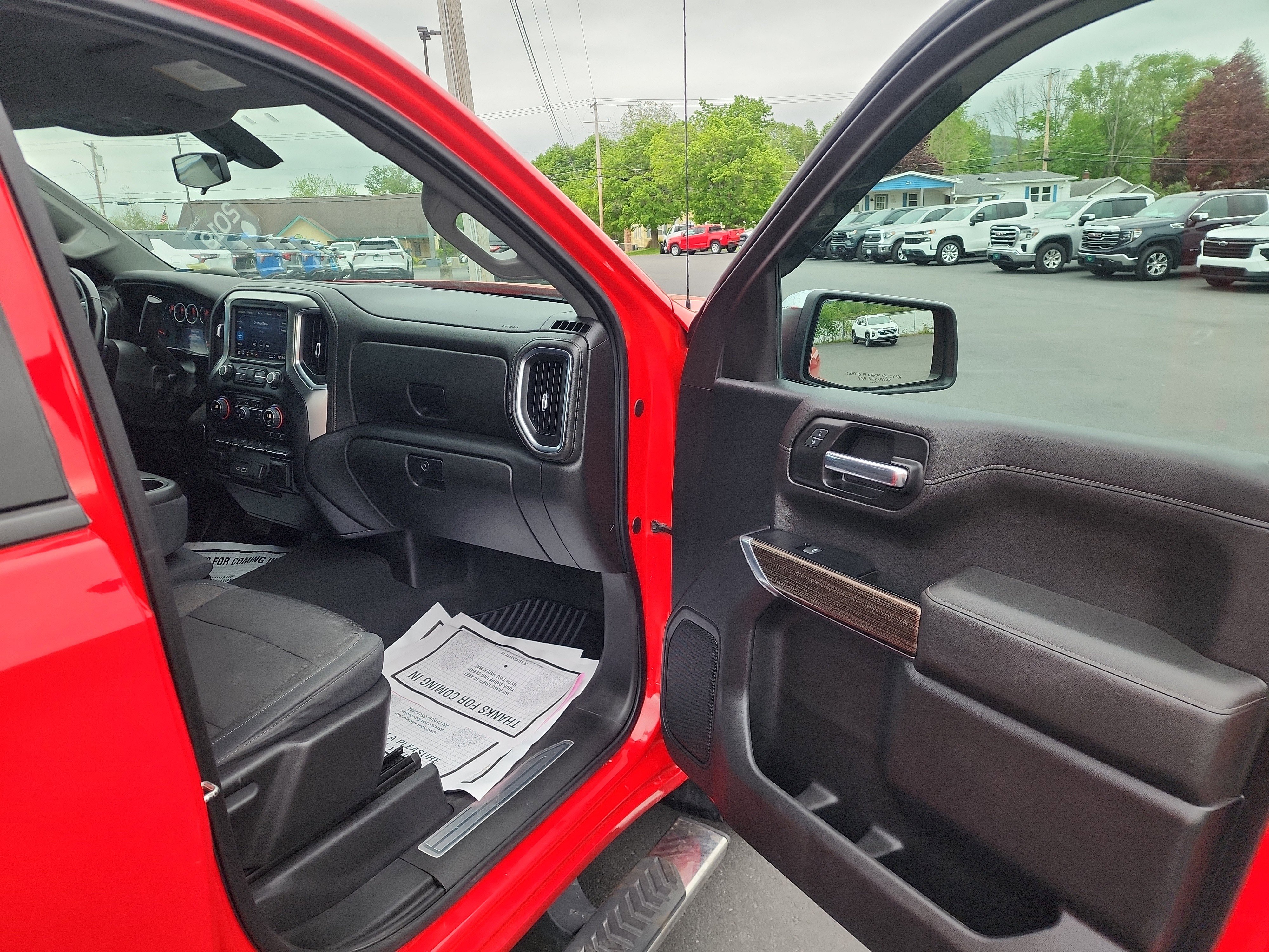 Used 2019 Chevrolet Silverado 1500 LT w/ All-Star Edition AWD/4WD image 32
