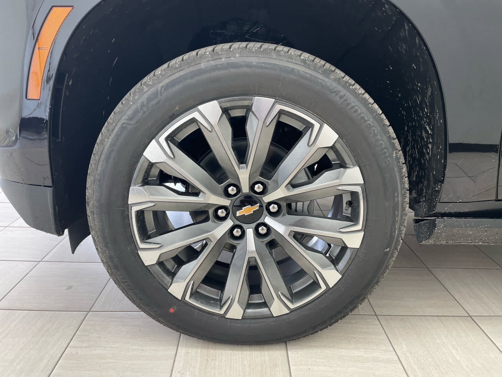 New 2026 Chevrolet Suburban High Country AWD/4WD image 8