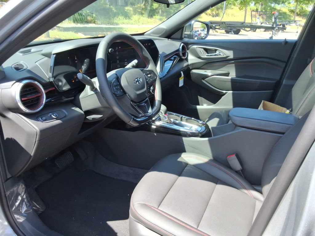 New 2026 Chevrolet Trax RS w/ Sunroof Package FWD image 20