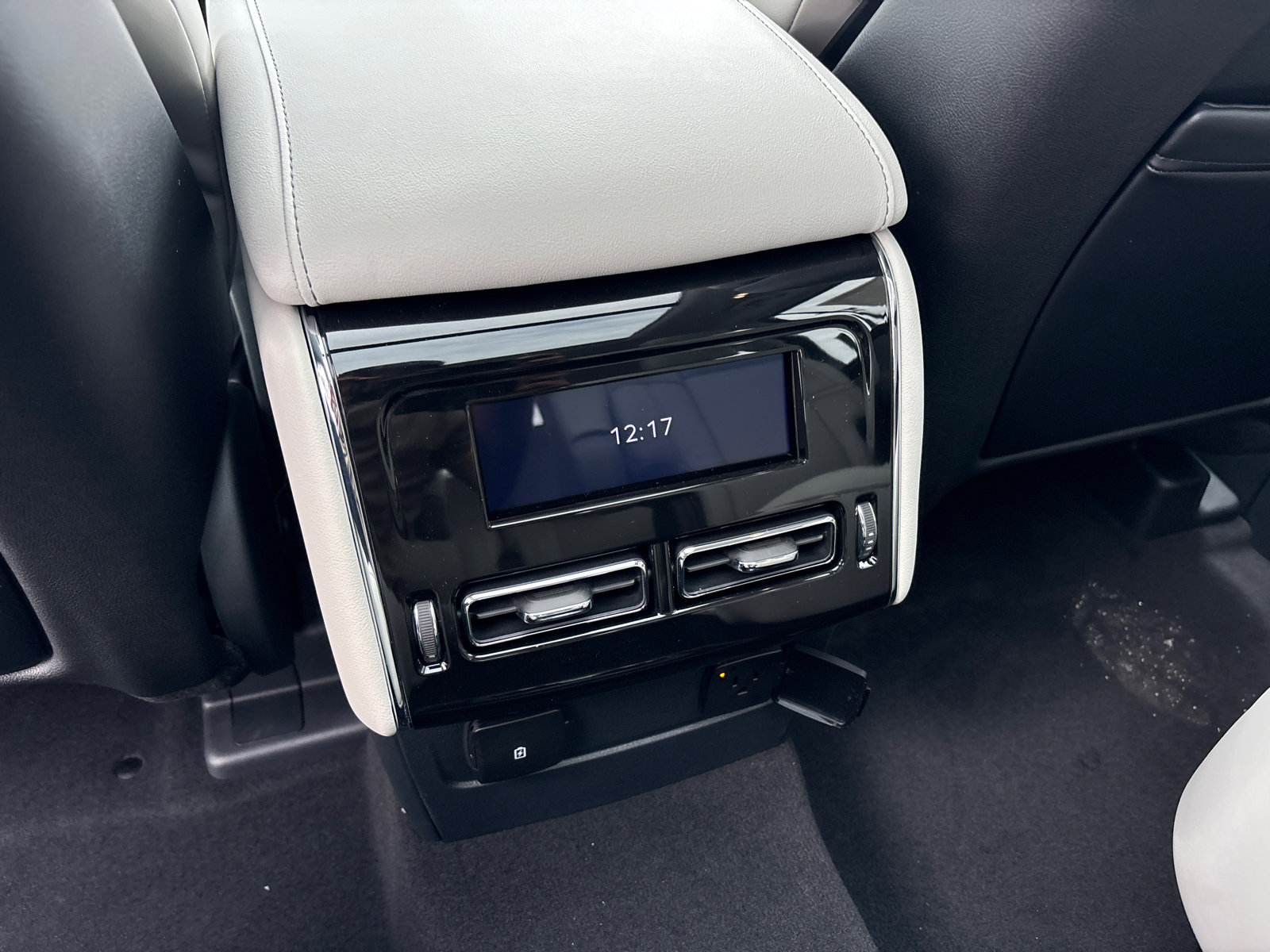 New 2026 Lincoln Aviator Reserve image 32