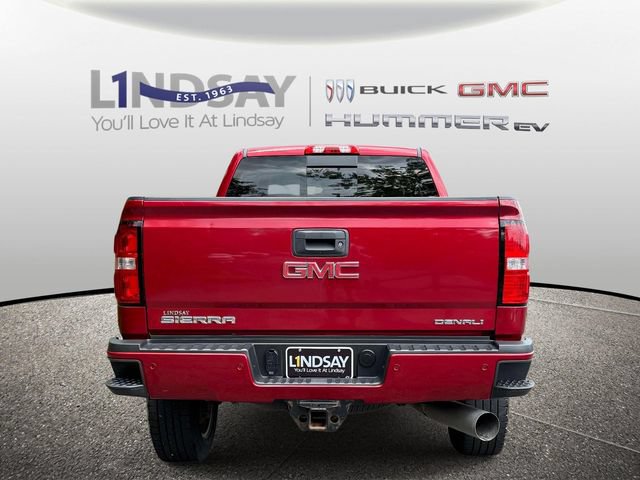 Used 2018 GMC Sierra 2500 Denali w/ Duramax Plus Package AWD/4WD image 4