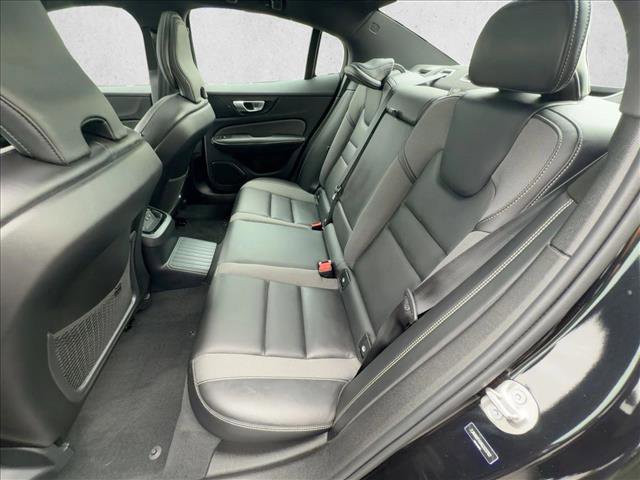 Certified 2024 Volvo S60 T8 Plus image 21