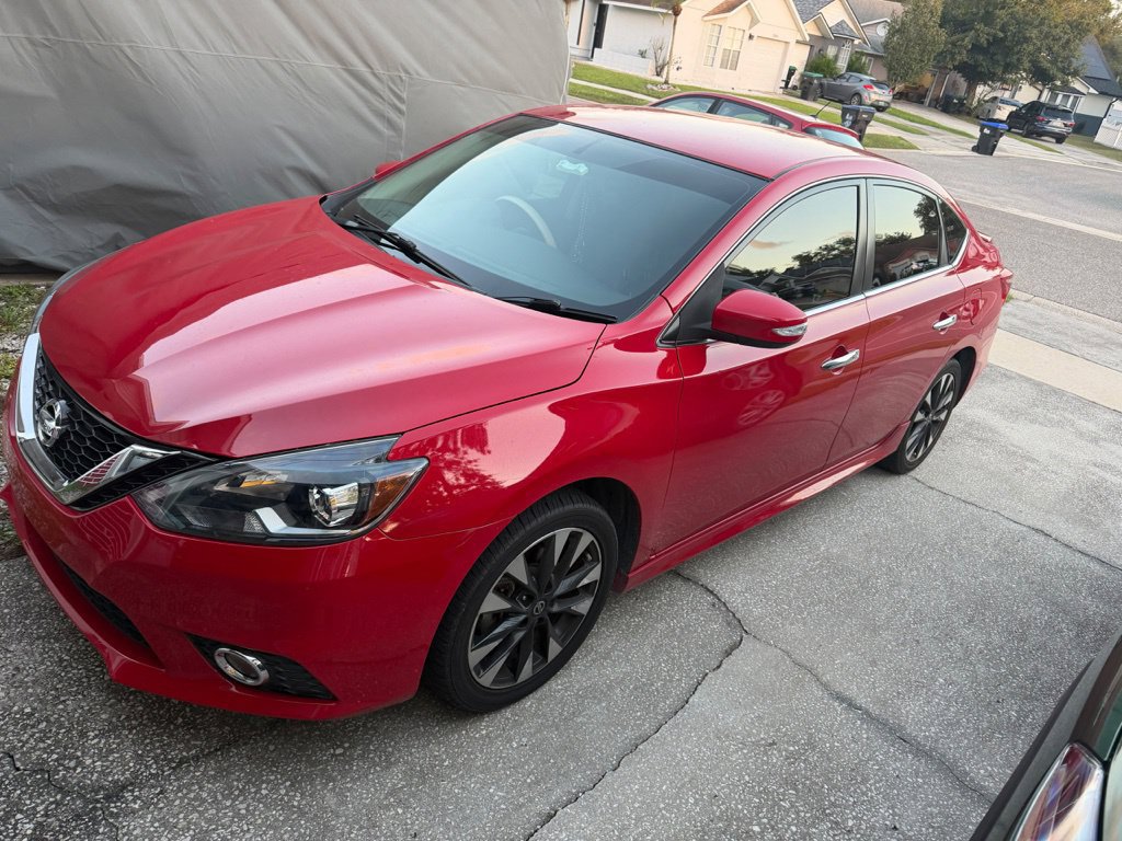 Used 2019 Nissan Sentra SR FWD image 1