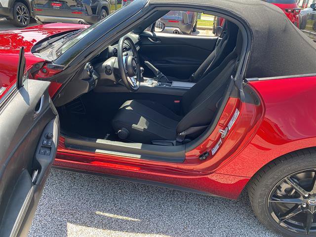 Certified 2025 MAZDA MX-5 Miata Sport RWD video 3