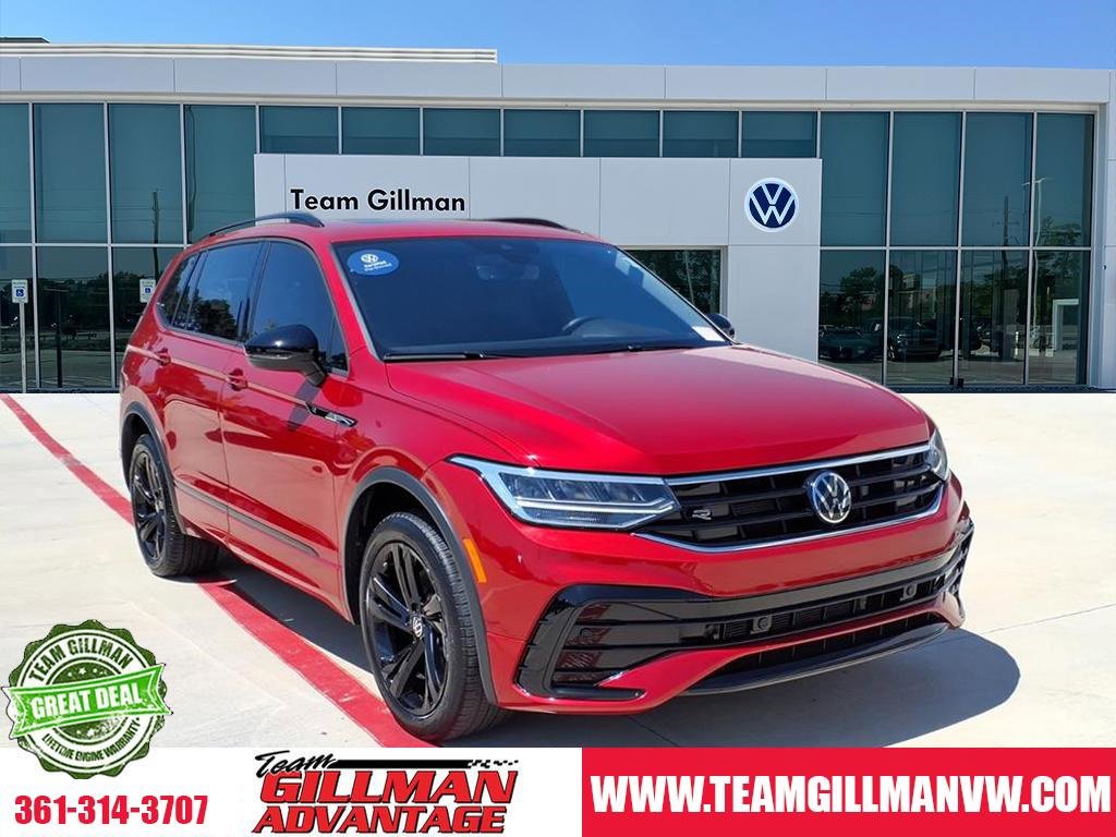 Certified 2024 Volkswagen Tiguan SE R-Line image 1