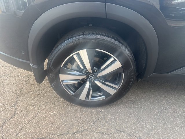 Used 2024 Nissan Rogue SL image 10