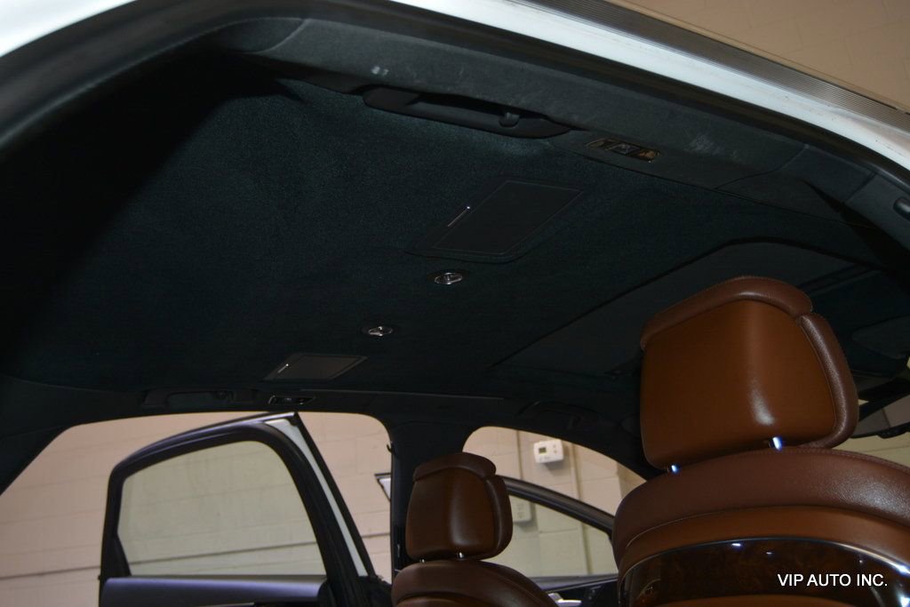 Used 2012 Audi A8 L 4.2 w/ Rear Seat Comfort Pkg image 15