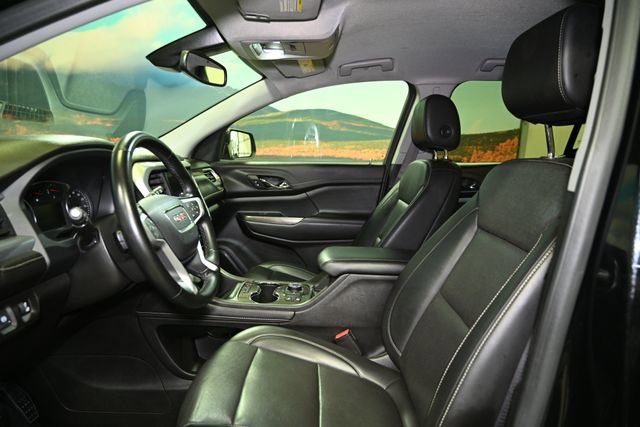Used 2023 GMC Acadia SLT image 19