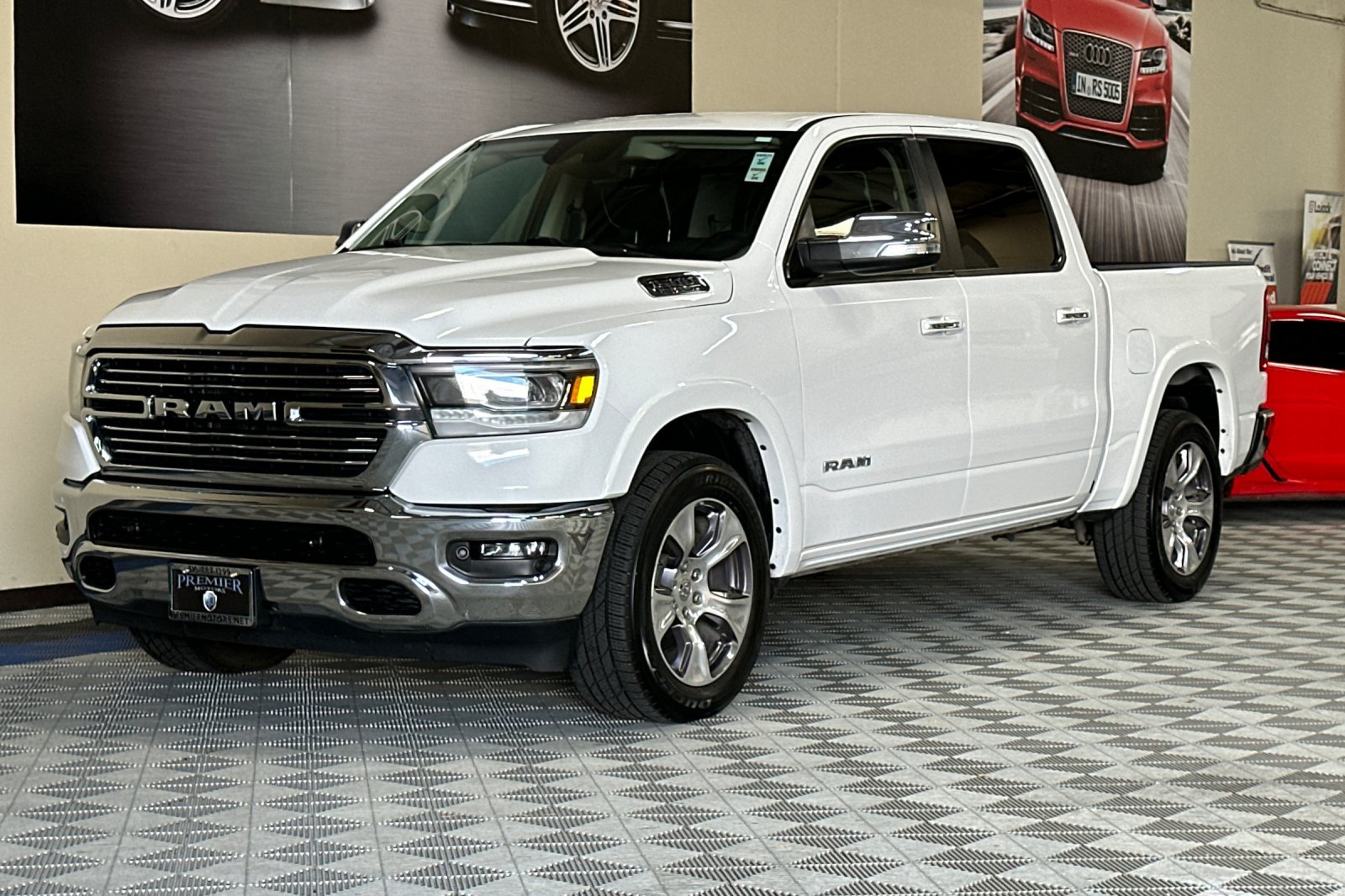 Used 2021 RAM 1500 Laramie AWD/4WD image 8