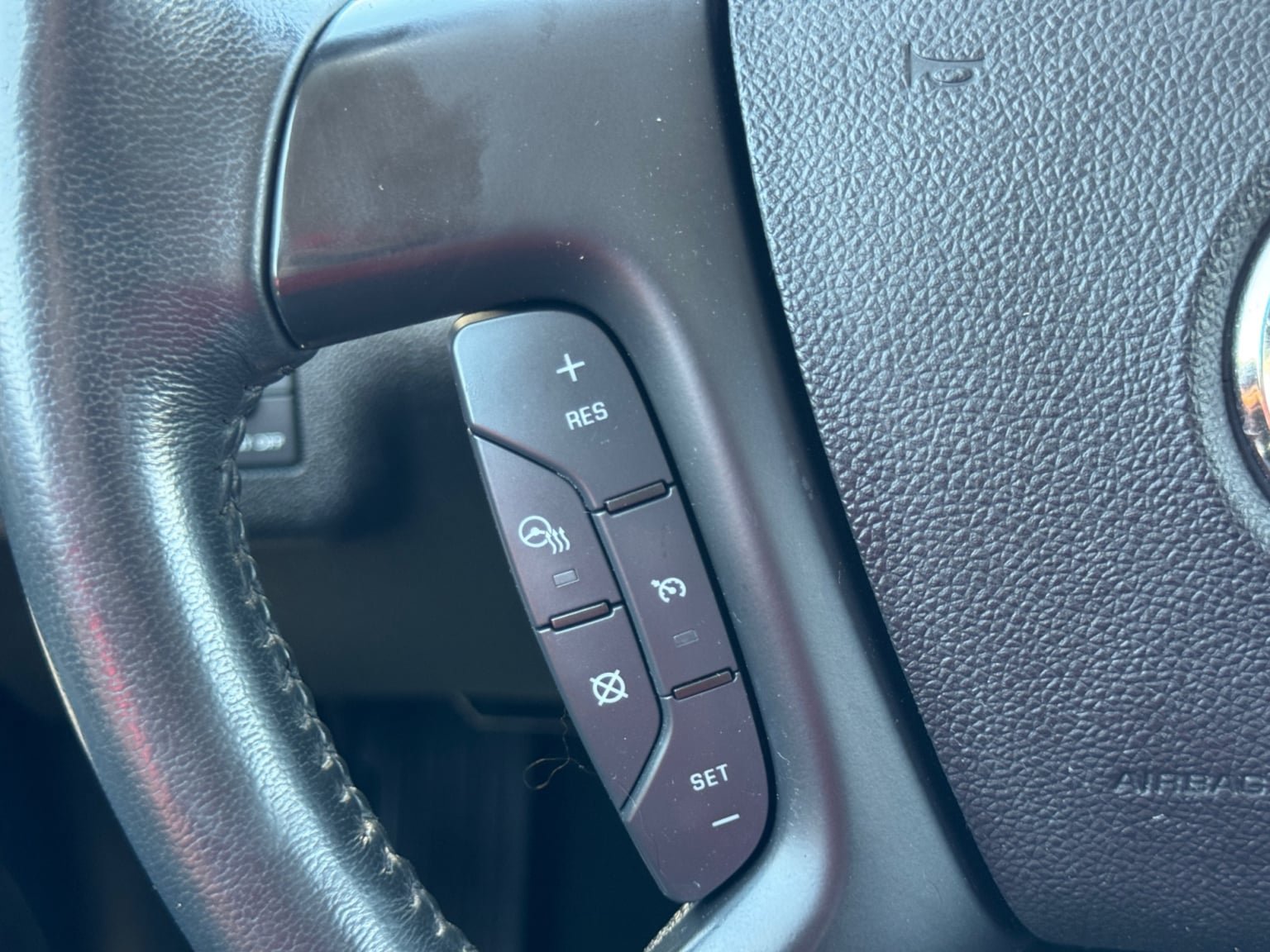 Used 2015 Buick Enclave Premium w/ Trailering Package FWD image 22