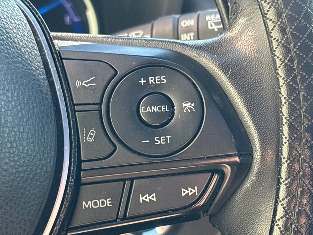 Used 2020 Toyota RAV4 XSE image 22