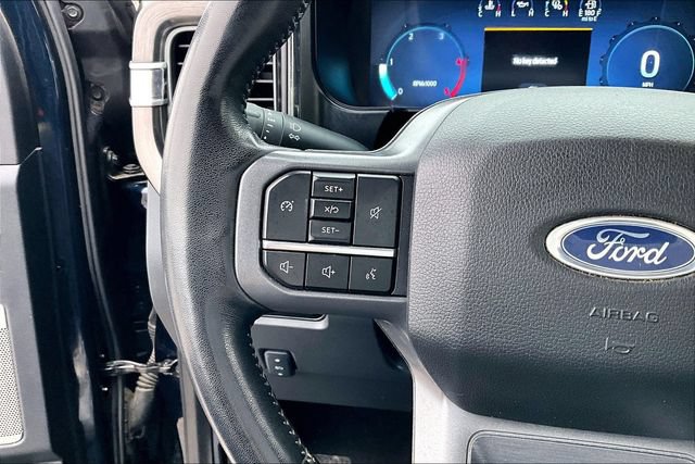 Used 2023 Ford F250 Lariat w/ Sport Appearance Package AWD/4WD image 19