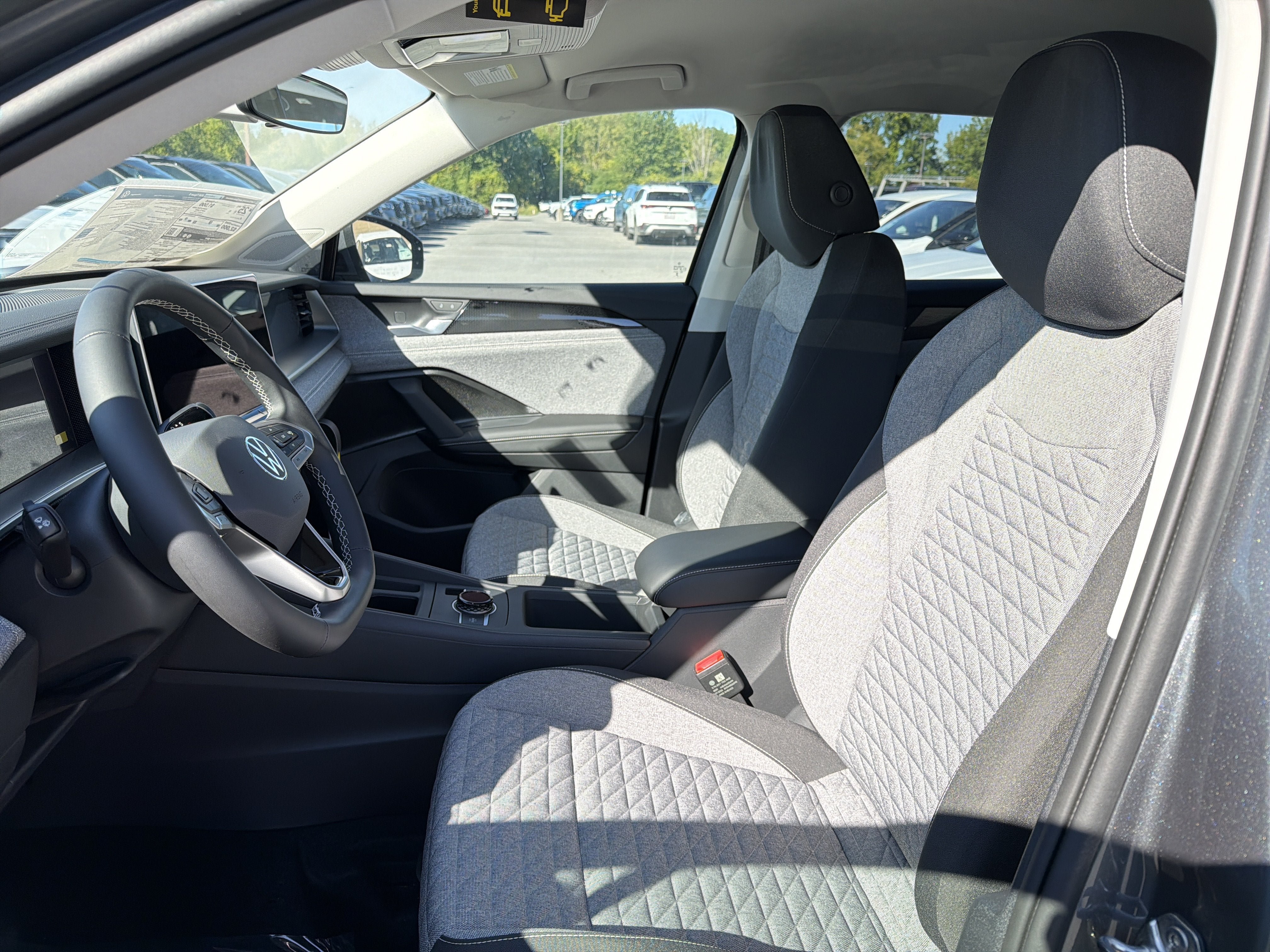 New 2026 Volkswagen Tiguan S AWD/4WD image 10