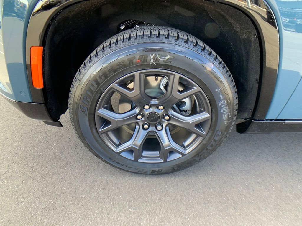 New 2026 Jeep Grand Wagoneer L Limited image 28