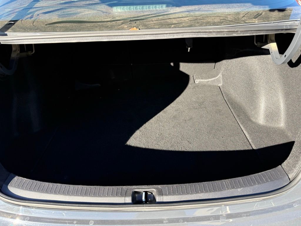 Used 2024 Toyota Corolla LE image 14
