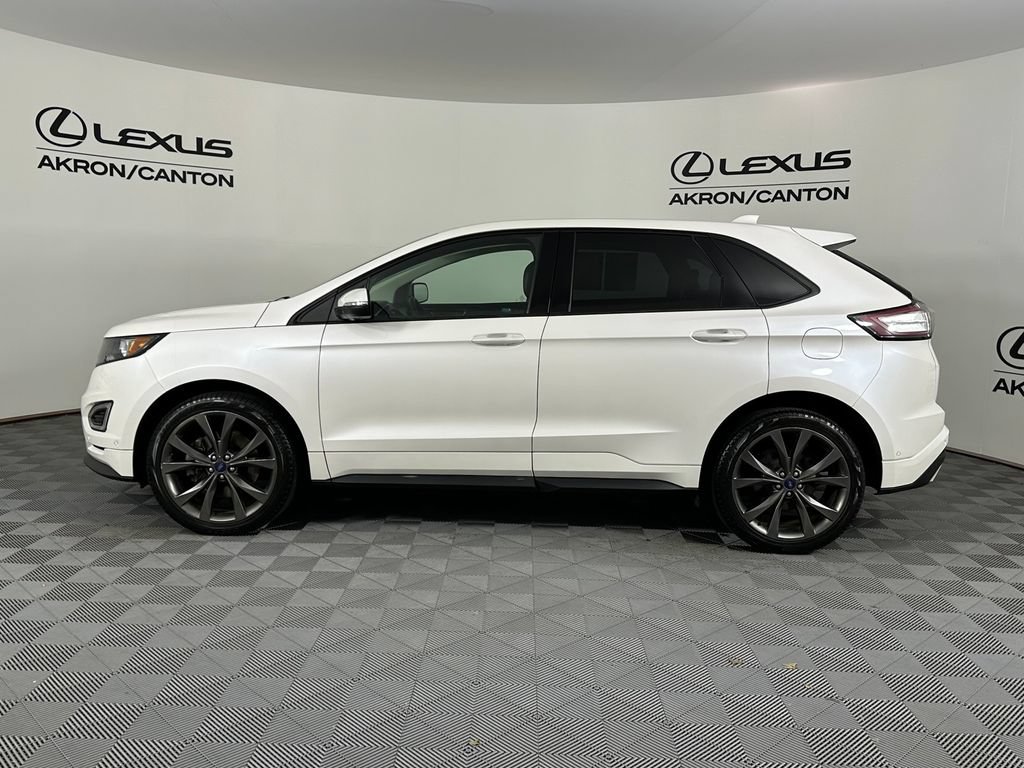 Used 2018 Ford Edge Sport w/ Equipment Group 401A AWD/4WD image 10