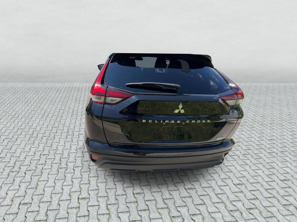 Used 2024 Mitsubishi Eclipse Cross LE AWD/4WD image 7