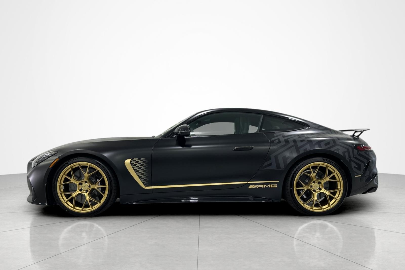 New 2026 Mercedes-Benz AMG GT 63 image 2