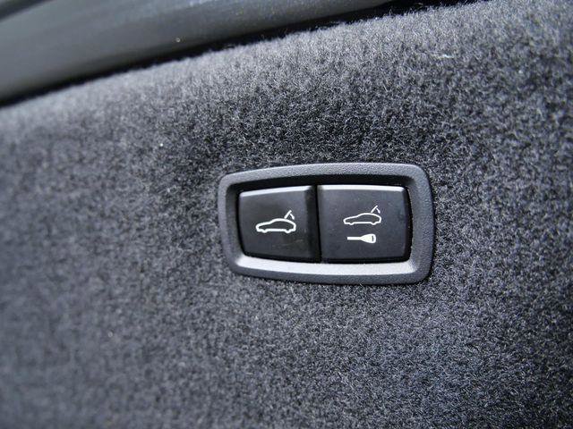 Used 2022 Audi e-tron GT Premium Plus image 11