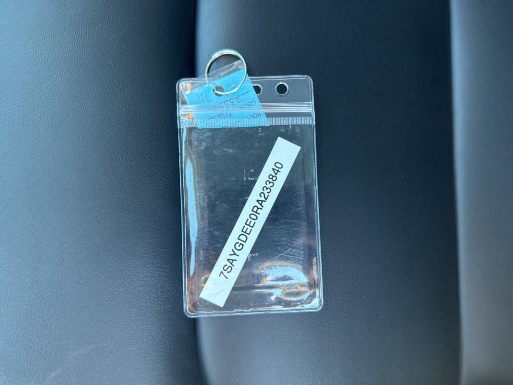 Used 2024 Tesla Model Y Long Range image 39