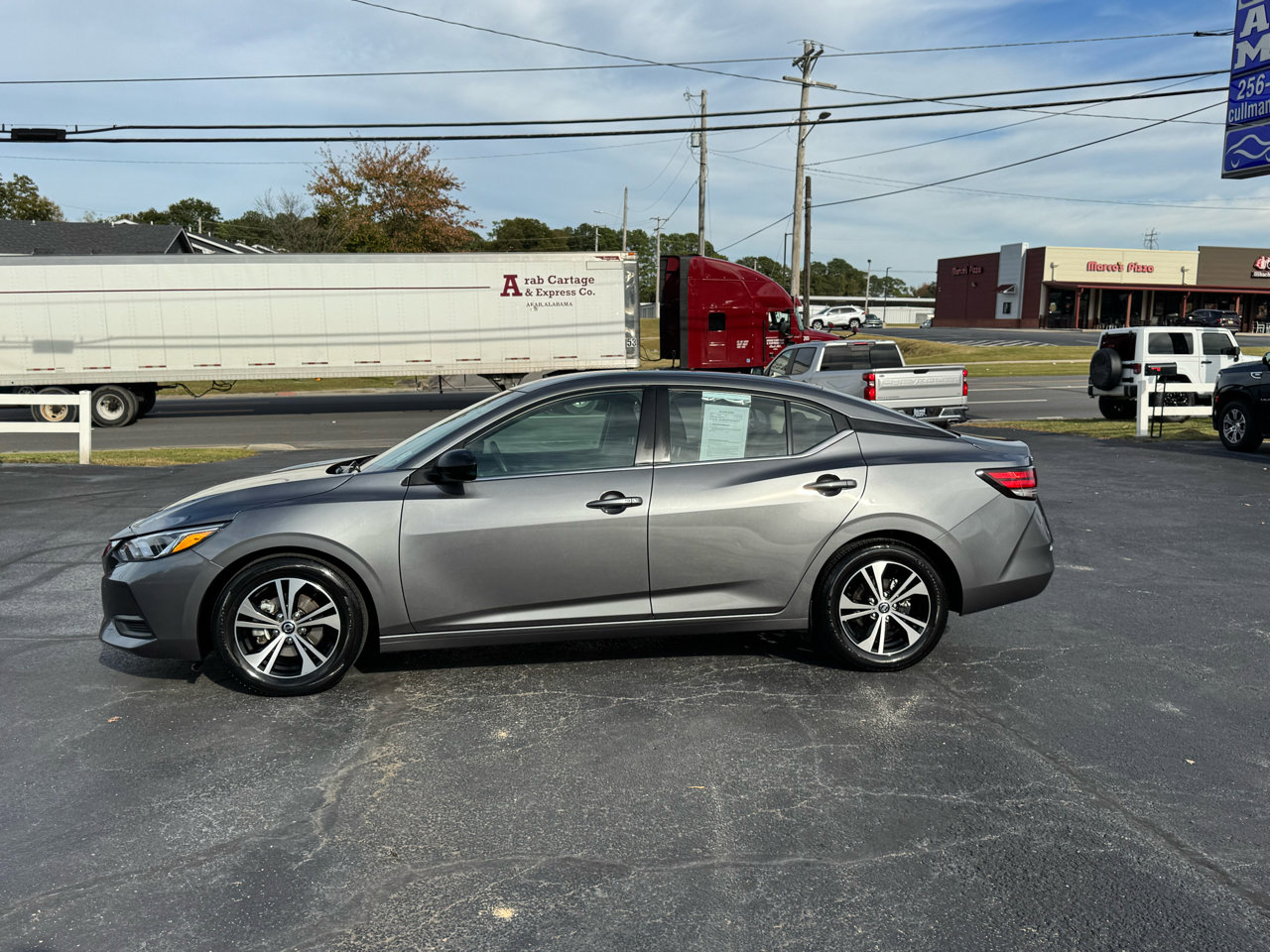Used 2023 Nissan Sentra SV image 2