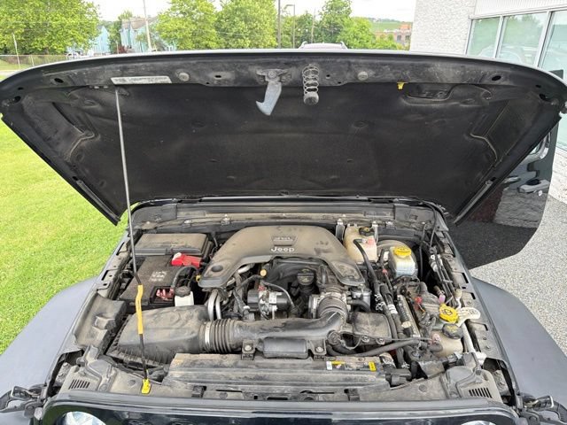 Used 2021 Jeep Wrangler Unlimited Sport AWD/4WD image 23