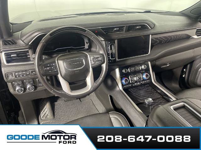 Used 2023 GMC Yukon XL Denali w/ Denali Reserve Package image 8